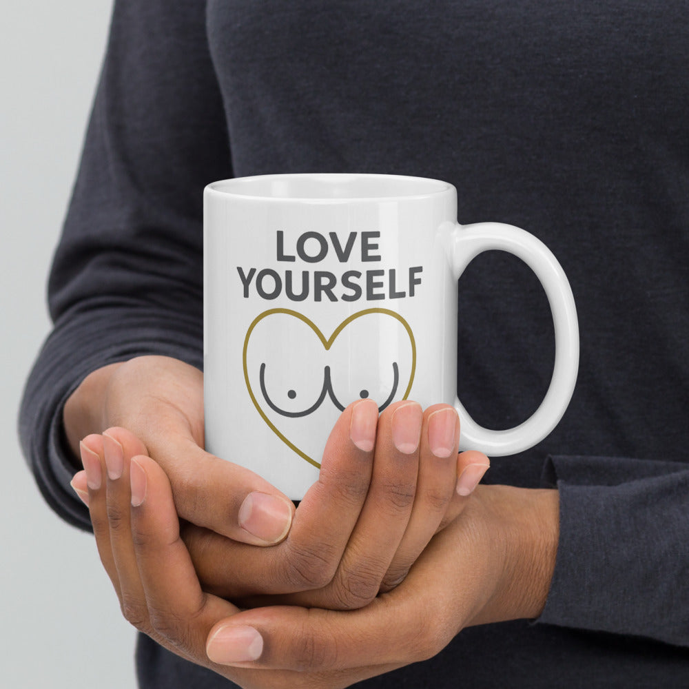 11oz mug, handle on right view